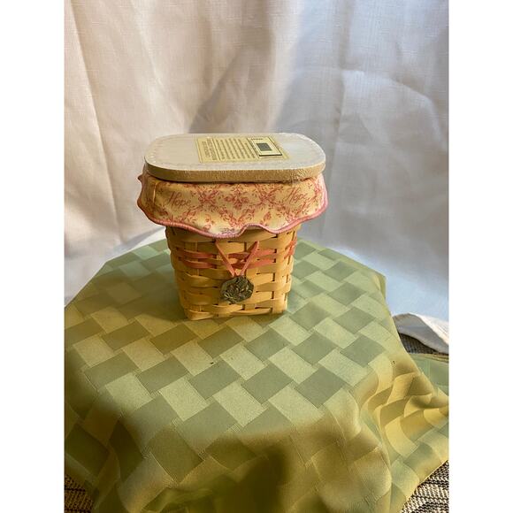 Longaberger 2004 Horizon of Hope /A.C.S. Basket w/Liner, Protector, Lid & Tie-On - Picture 4 of 16